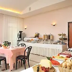 Отель Bel Sit 3*