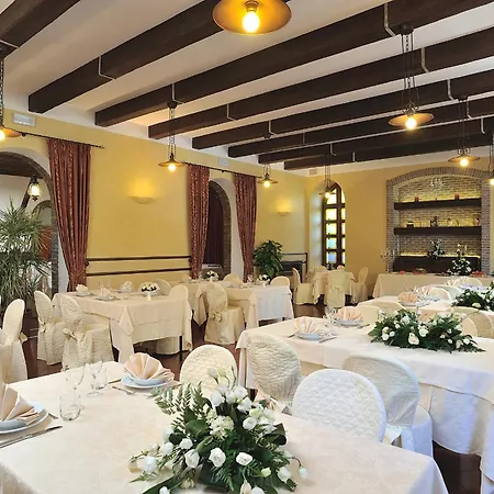 Bel Sit סניגליה